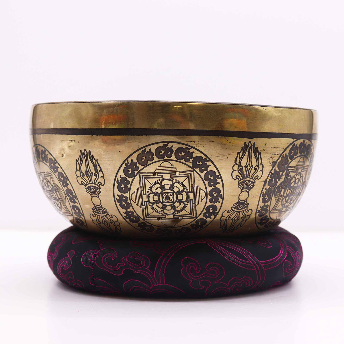 Klangschalen-Ring-Kissen 18cm – Zufällige Farbe (für 20-24cm Klangschalen)