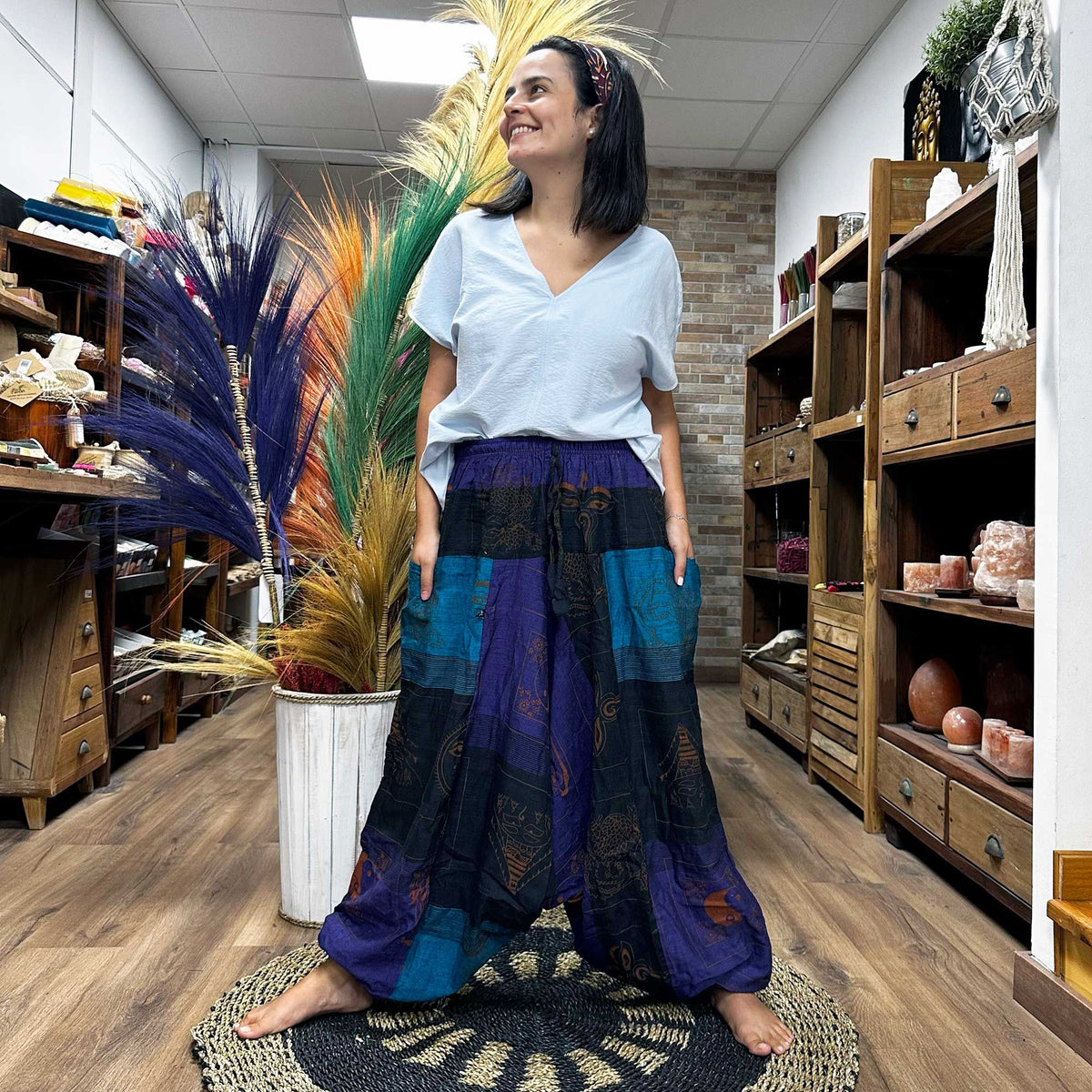 Yoga & Festival Hose – Aladdin Himalayan Print – Lila