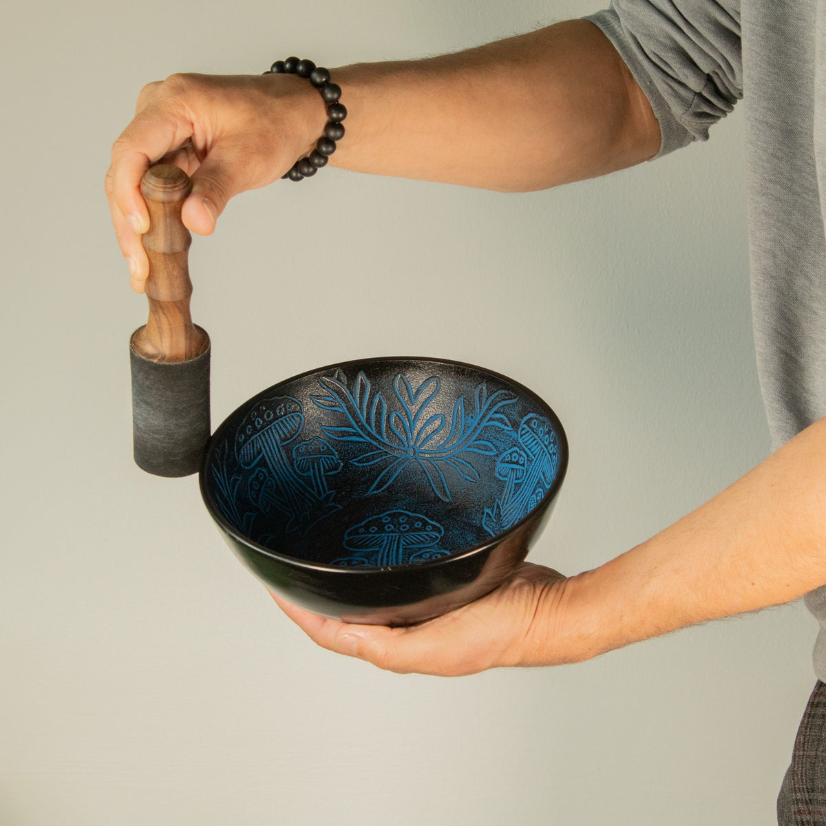 Aluminium Klangschale Magic Mushroom – Blau 20cm