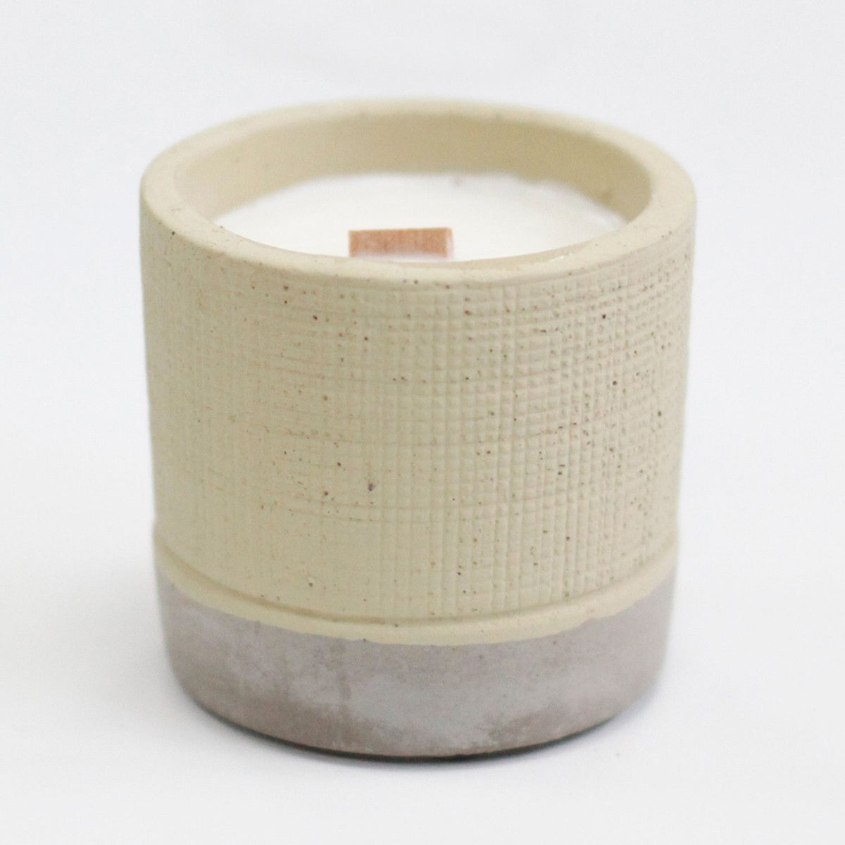 Pot Concrete Soy Candle – Coffee in the Club | Sojakerze im grauen Betonbehälter