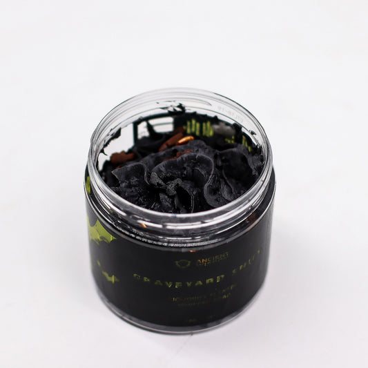 Graveyard Shift Schlagseife 120g – vegane Whipped Soap mit dunklem, rauchigem Duft
