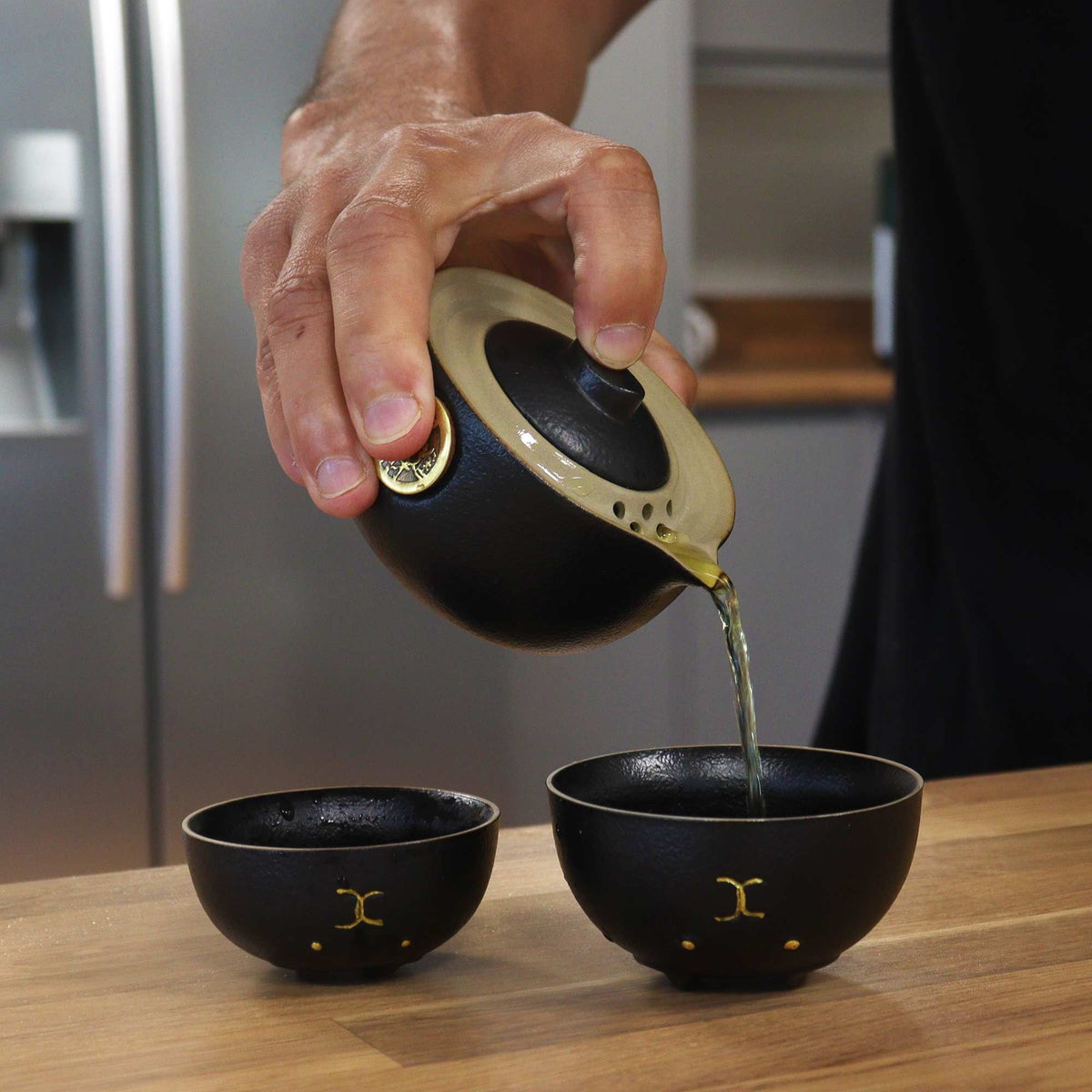 Glückskatzen Teekannen-Set & 2 Tassen – Schwarz Gold