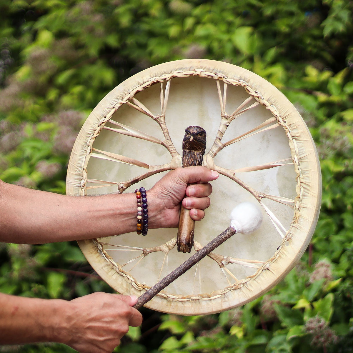 Spirit of the Eagle – Schamanentrommel mit Schlegel, stimmbar – 40cm