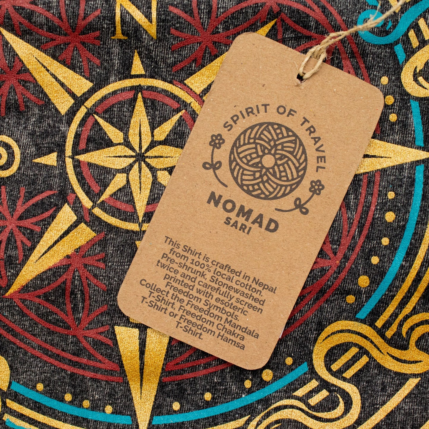 Nomad Sari Stonewashed T-Shirt – Kompass des Lebens – Anthrazit – Größe XL