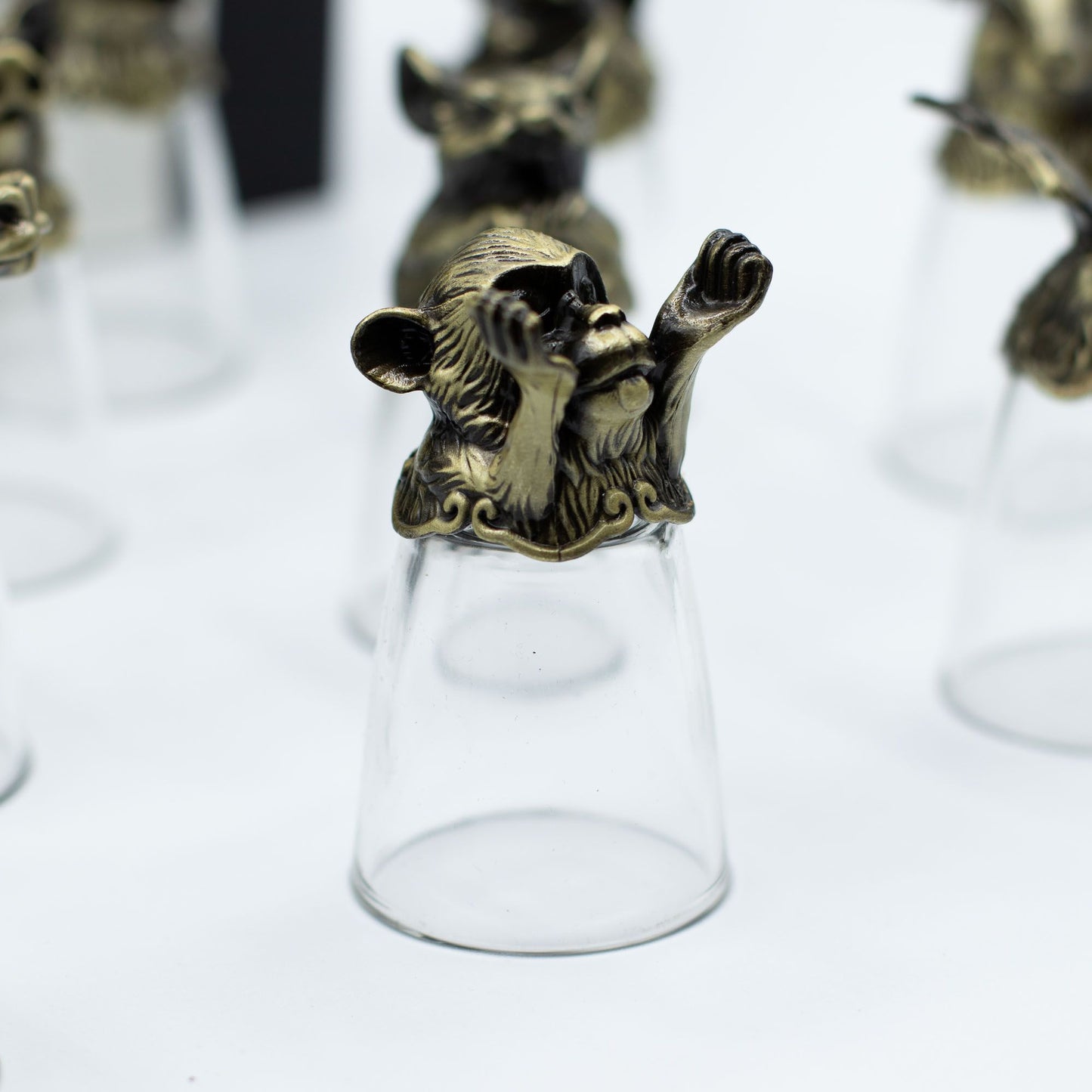 Shot Gläser Set 12-teilig (25ml) – Chinesischer Tierkreis – Antik Bronze 🐉