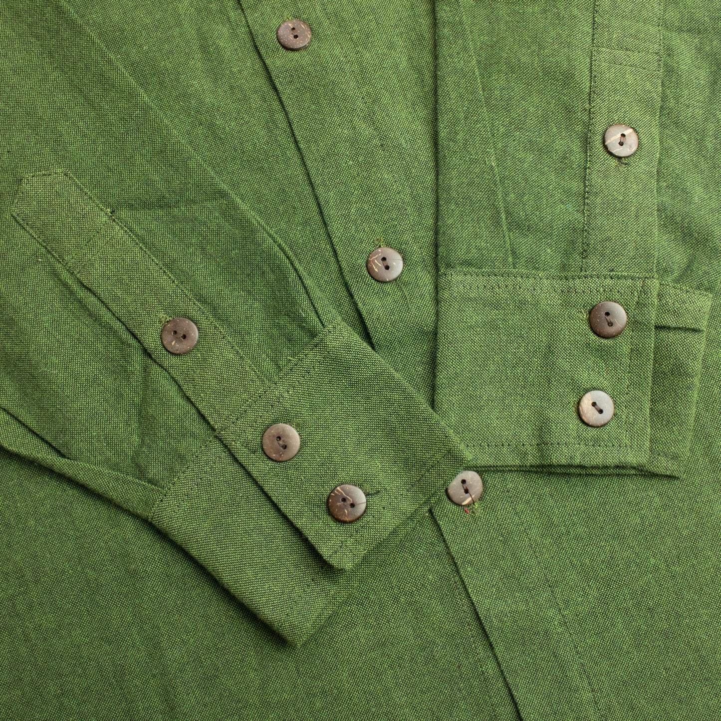 Nomad Sari Kathmandu Shirt – Forest Green – Größe M