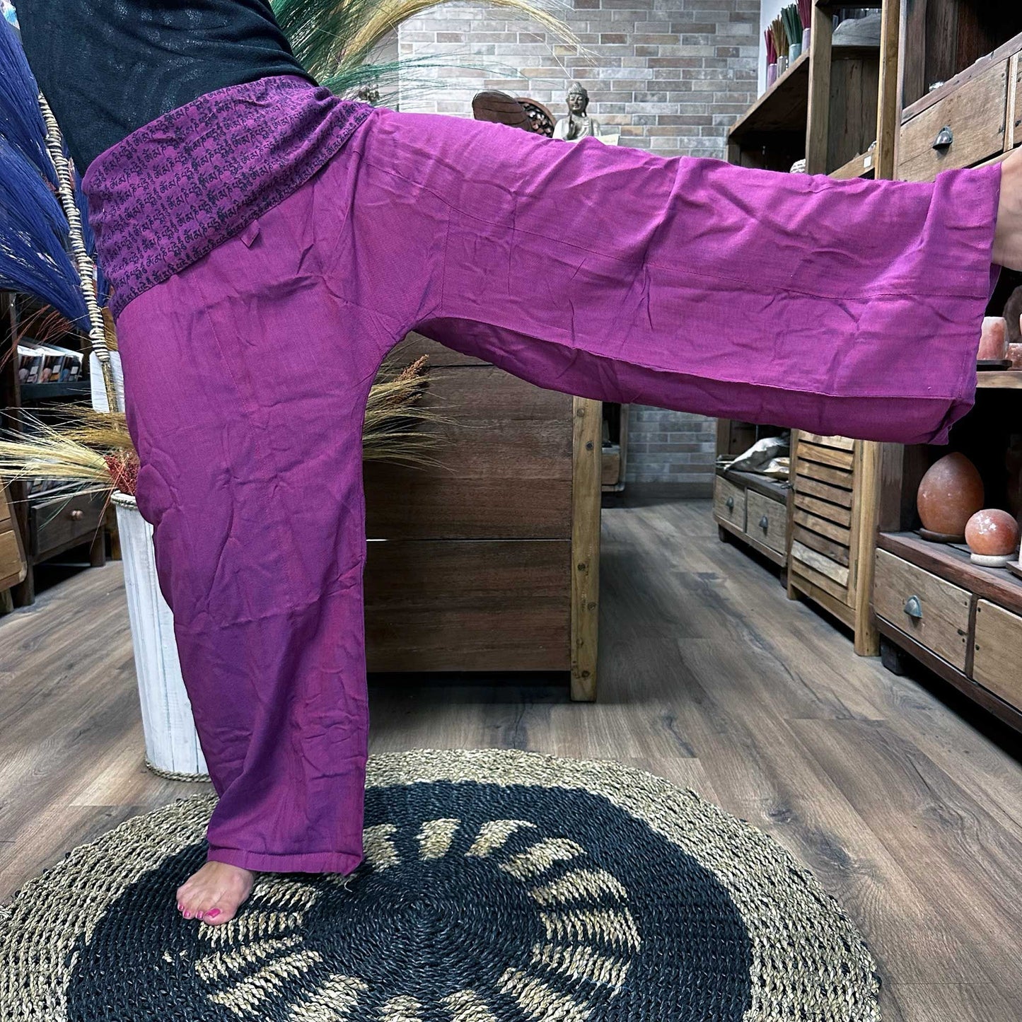 Yoga & Festival Hose – Thai Fisherman Mandala Mantra – Lila