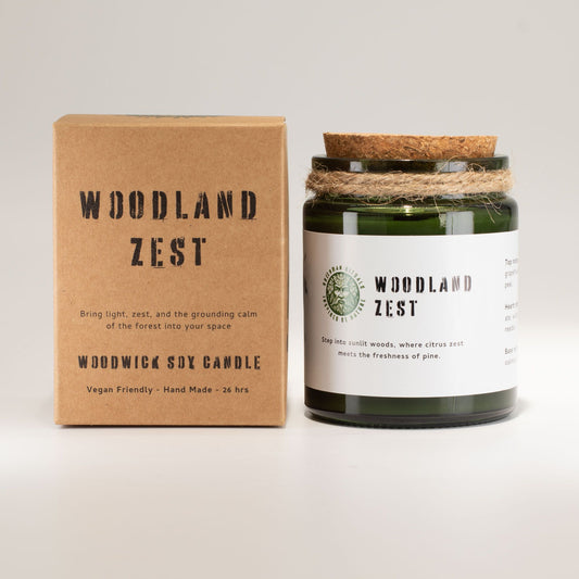 Greenman Holzdocht Sojakerze – Woodland Zest | Waldduft Kerze