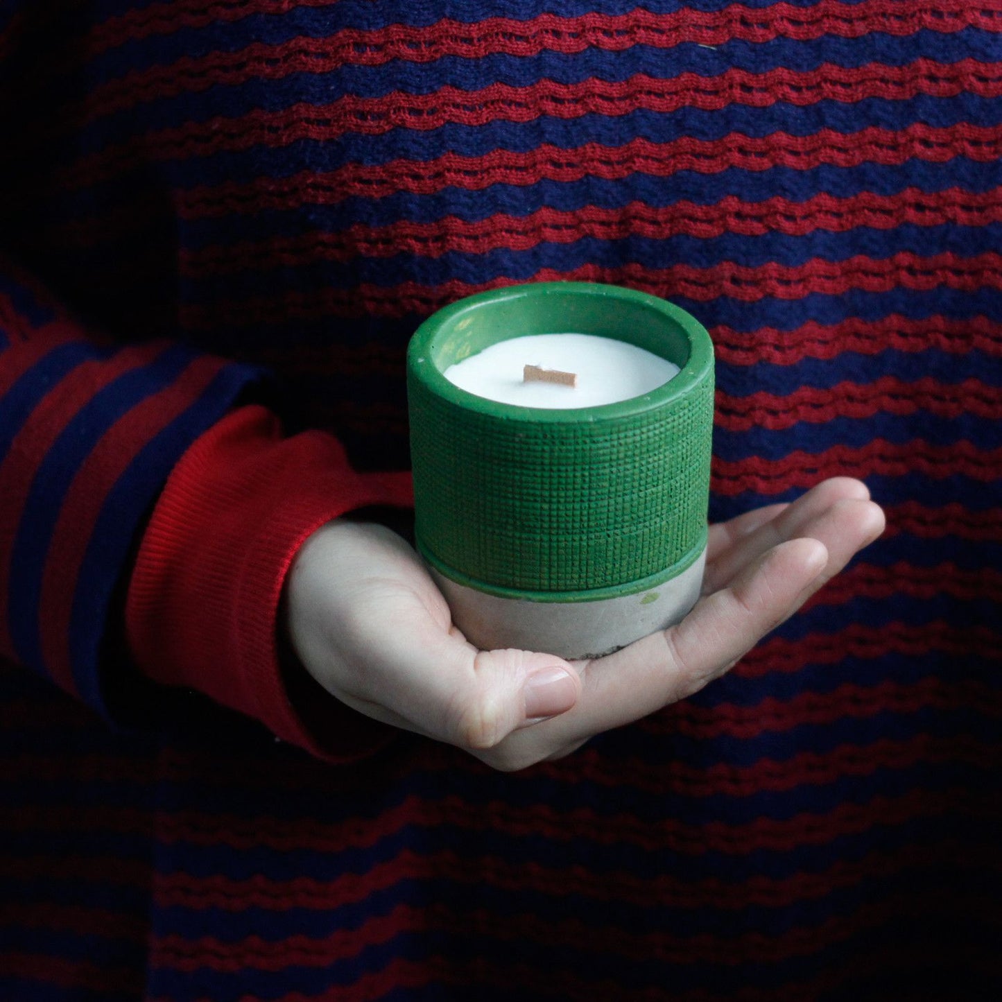 Pot Concrete Soy Candle – Sea Moss & Herbs | Sojakerze im Betonbehälter