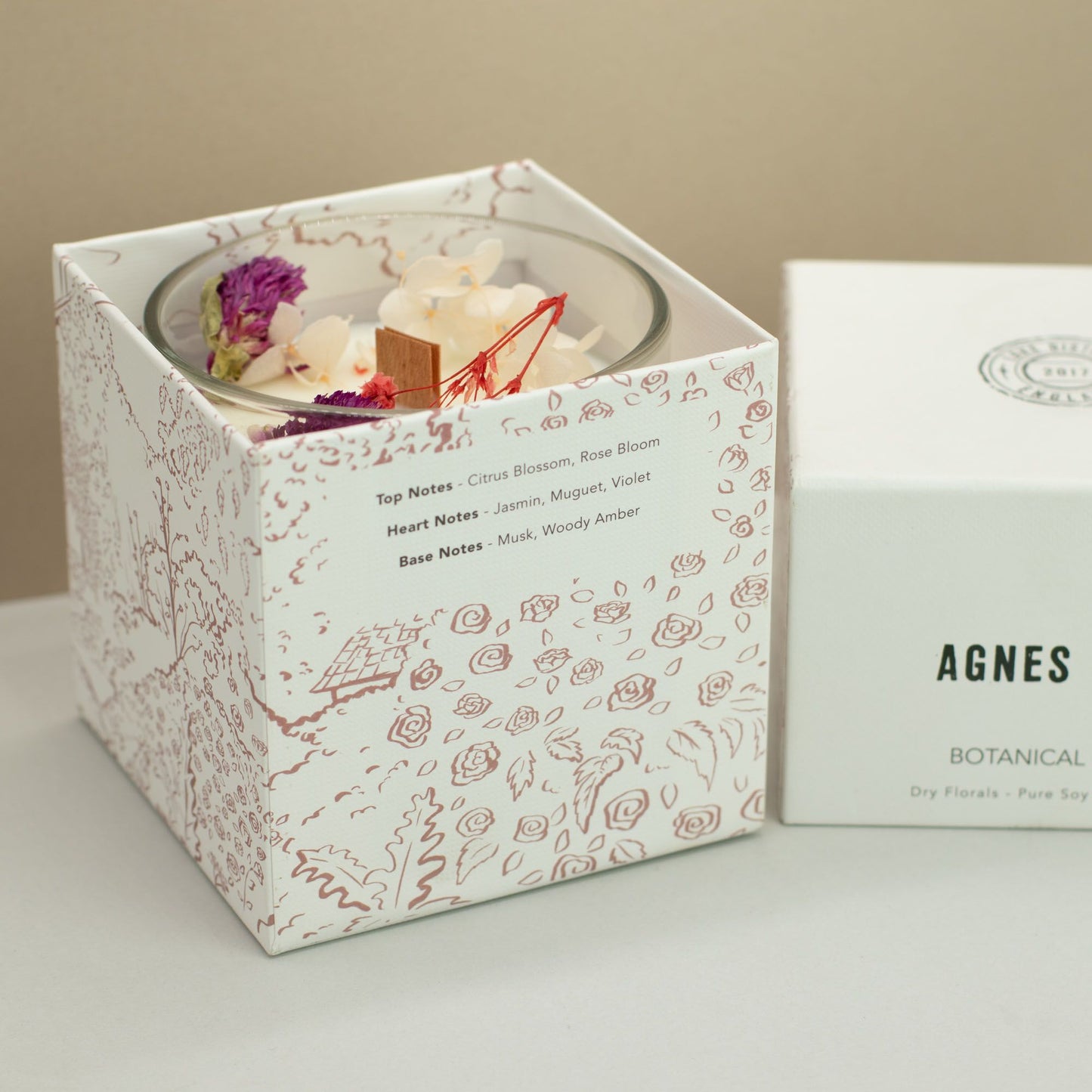 Agnes + Cat Botanische Sojakerze – Roses of Sawrey | Englischer Rosenduft